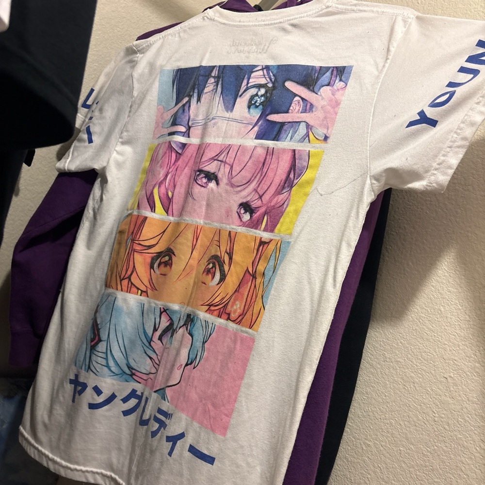 Anime Graphic T-Shirt - White